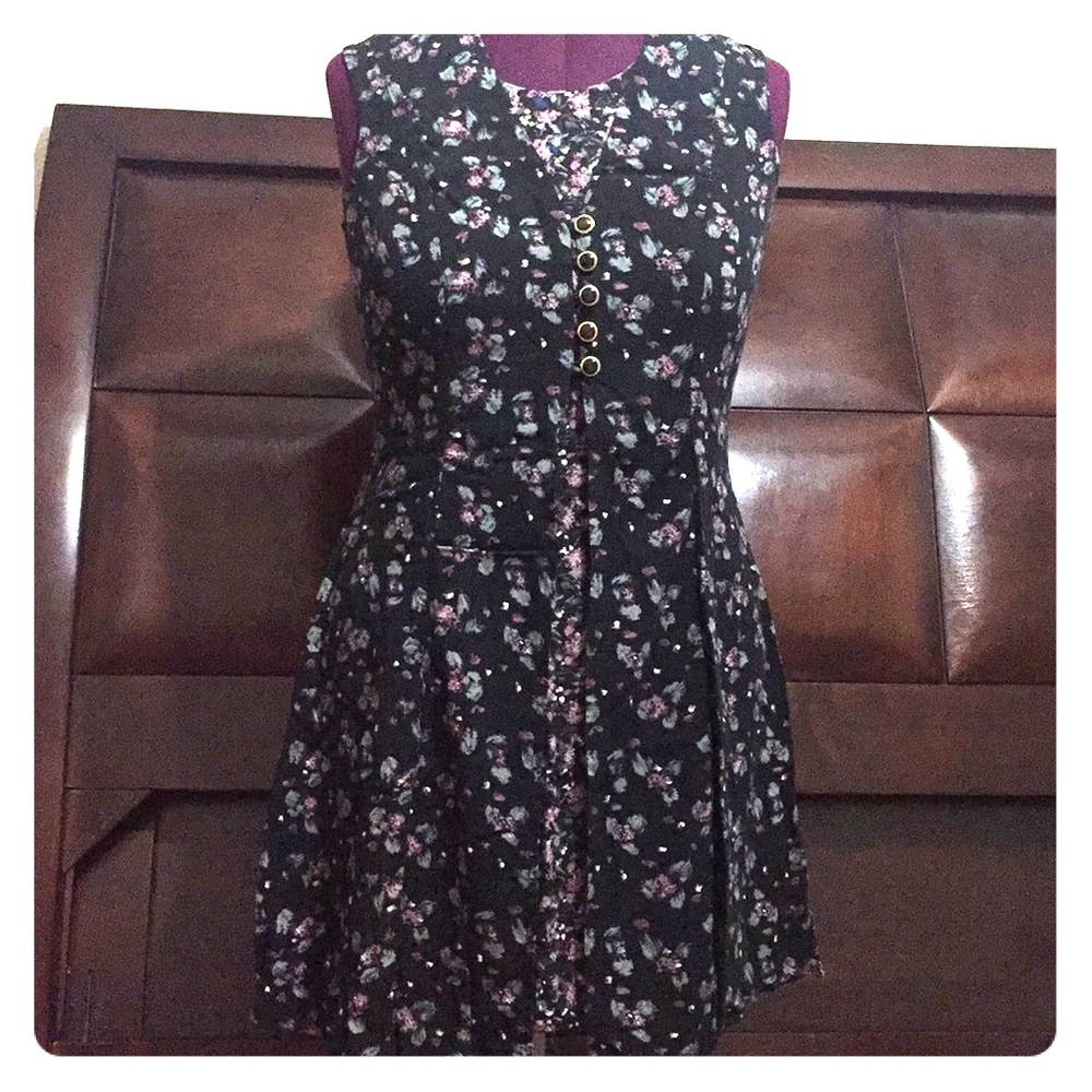 VTG. T R Bentley dress